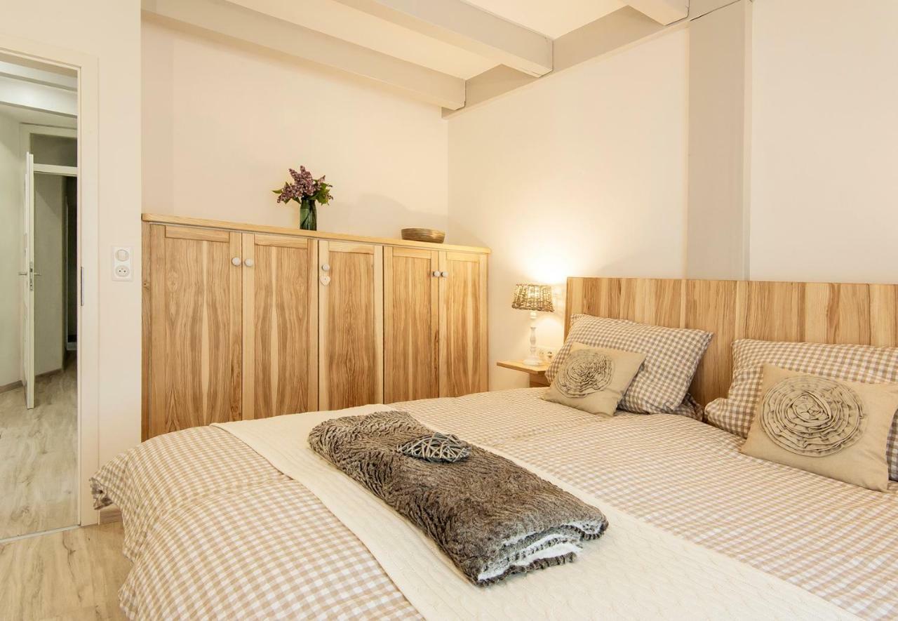 La Maison au Vert Melincourt Extérieur photo