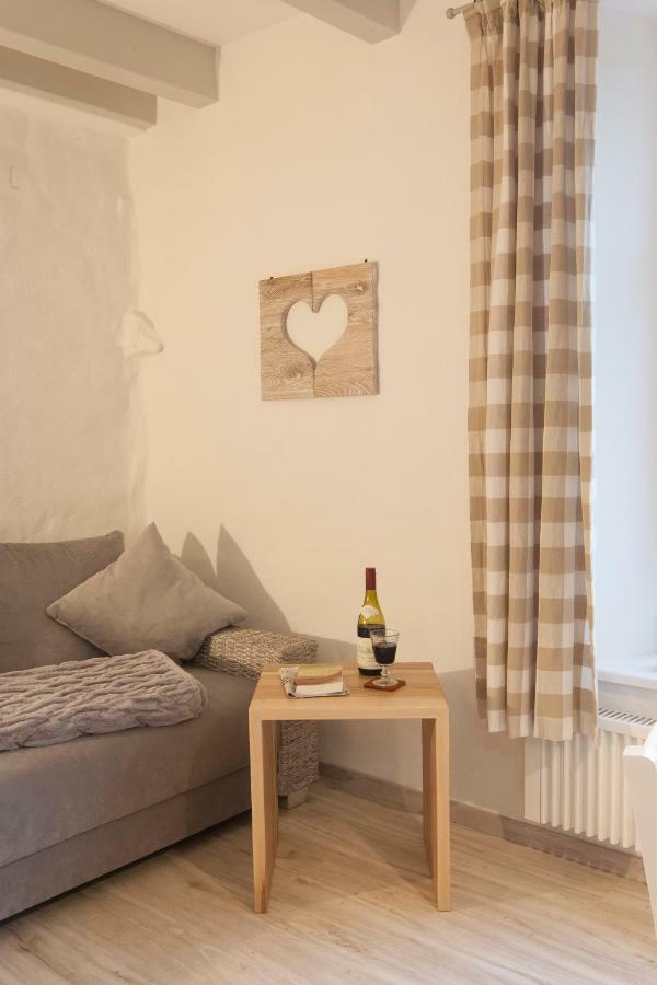 La Maison au Vert Melincourt Extérieur photo